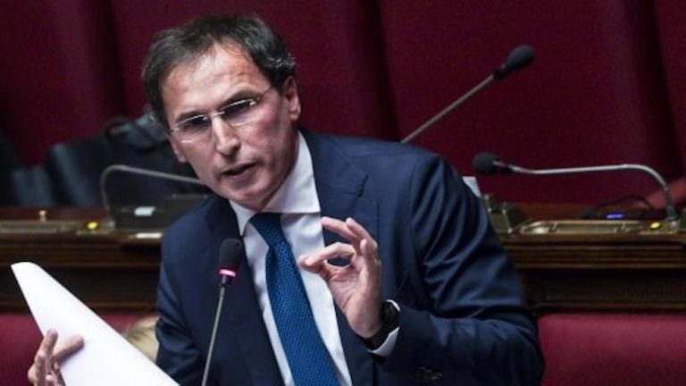 Coronavirus, oggi il vertice tra il Governo e le Regioni sulla gestione della pandemia