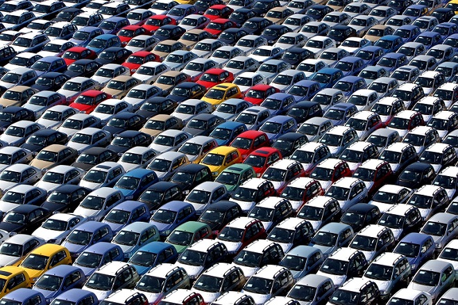 Auto, ottobre da dimenticare per le immatricolazioni in Europa: -7,1 per cento