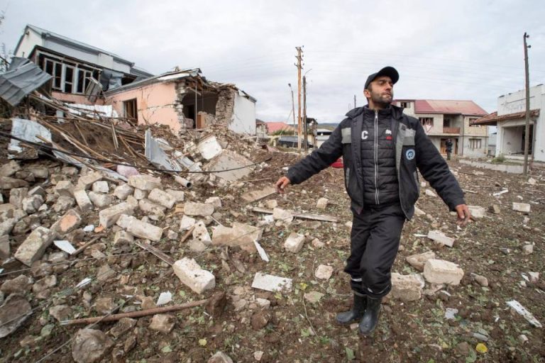 La Russia e la Turchia hanno firmato un memorandum sulla creazione del centro congiunto russo-turco per monitorare il rispetto del cessate il fuoco nel Nagorno-Karabakh