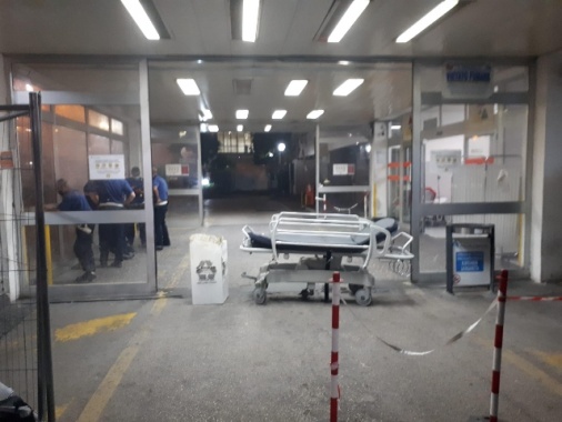 Napoli, paziente morto nel bagno di un ospedale: la procura indaga su altri decessi sospetti