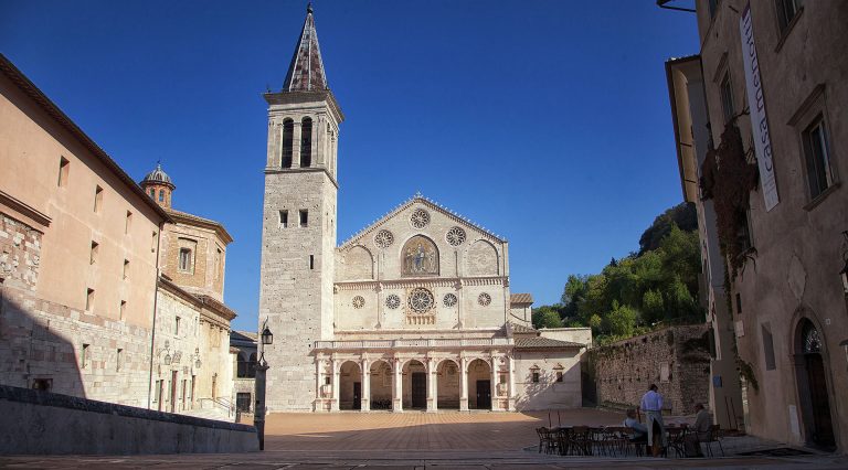 Spoleto, individuato il ladro che rubò la reliquia di Papa Giovanni Paolo II