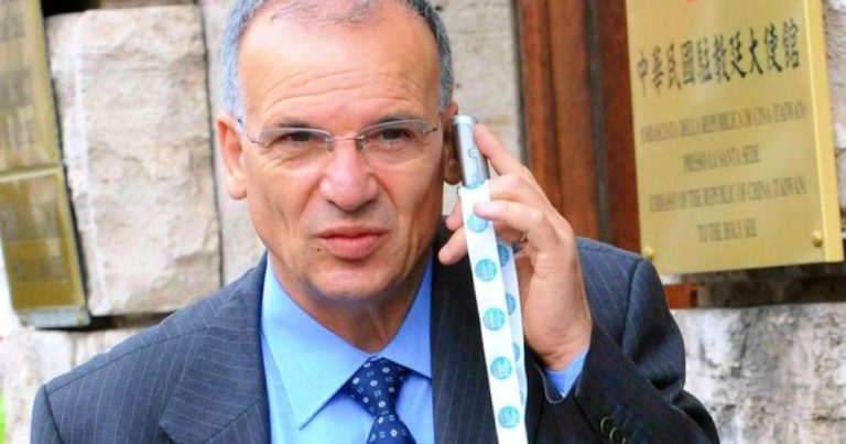 Calabria: manette per Domenico Tallini, presidente del Consiglio regionale. L’accusa è concorso esterno in associazione mafiosa