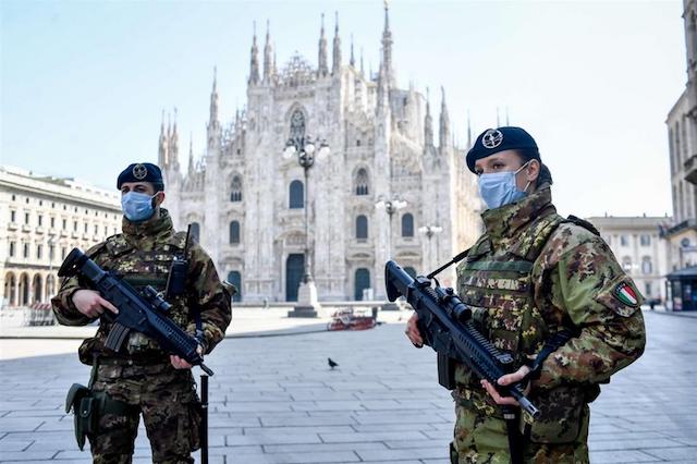 Coronavirus, il drammatico annuncio del professor Galli: “E’ cominciata la battaglia di Milano”