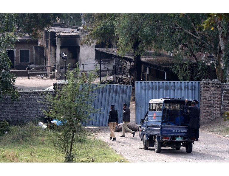 Pakistan, ucciso dagli estremisti islamici un membro della minoranza religiosa Ahmadi