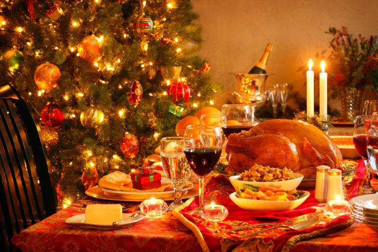 Secondo il sondaggio Emg gli italiani sono favorevoli a misure più rigide per “salvare” le feste di Natale
