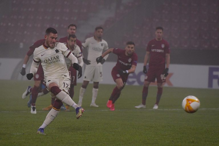 Europa League, la Roma batte in trasferta il Cluj e passa il turno