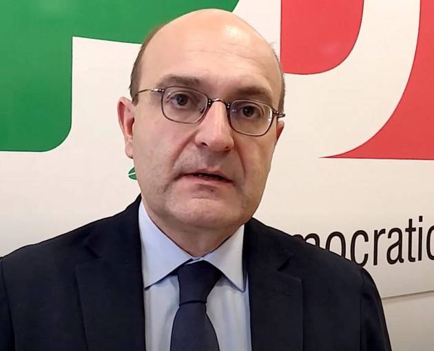 Coronavirus, parla il viceministro Misiani: ”Dovremo stringere i denti ancora per molti mesi. Abbiamo il dovere di fare un discorso di verità agli italiani”