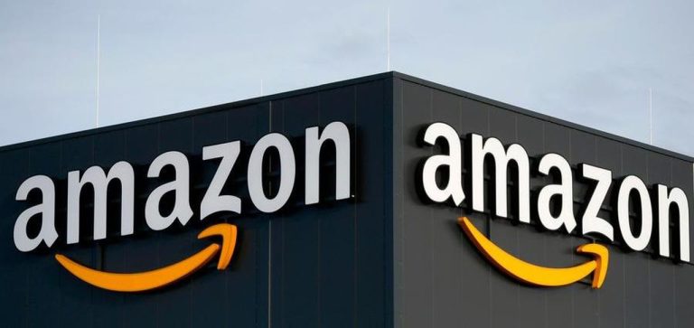 Amazon stanzia 500 milioni di dollari come gratifica natalizia per tutti i dipendenti della logistica a causa del “lavoro straordinario”