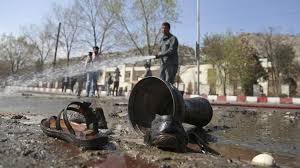 Afghanistan, attacco al compound dell’università di Kabul: 19 morti e 12 feriti