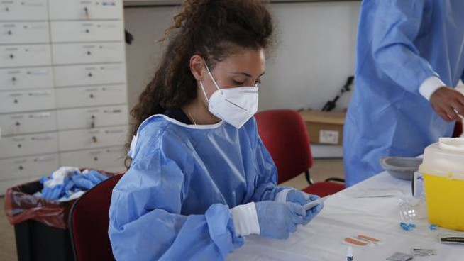 Coronavirus, nuovo record di contagi nelle Marche: 779 nelle ultime 24 ore