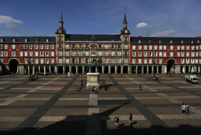 Coronavirus, Il governo regionale di Madrid chiuderà i confini con le altre regioni della Spagna tra il 4 e il 13 dicembre