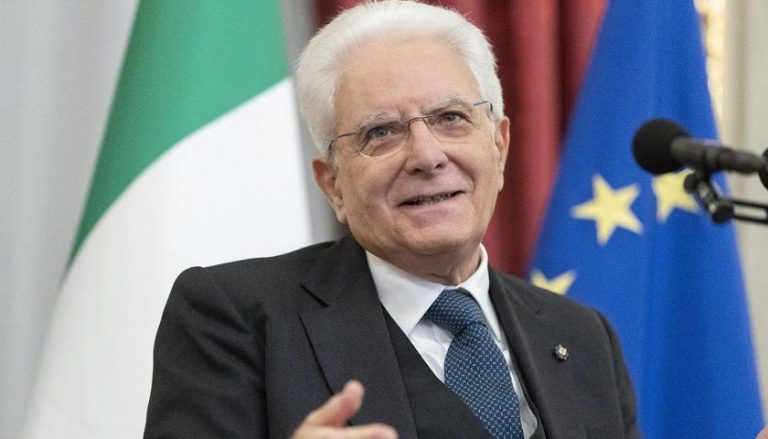 Covid, parla il presidente Mattarella: “Le manifestazioni No Green Pass e aumento dei contagi Covid”