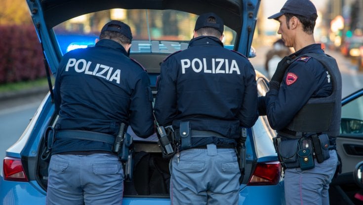 San Lorenzo: lite in famiglia, padre accoltella i figli. E’ stato arrestato dalla polizia