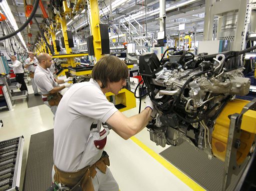 Ue: In crescita il settore manifatturiero. L’Italia guida la ripresa