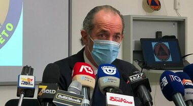 Coronavirus, il governatore Zaia ‘gioca d’anticipo’ e mette in zona rossa il Veneto dal 19 dicembre al 6 gennaio