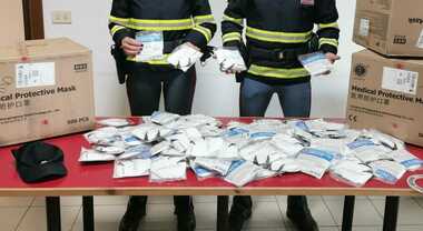 Pordenone, La Guardia di Finanza ha sequestrato un centinaio di mascherine contraffatte con i loghi di noti brand di alta moda