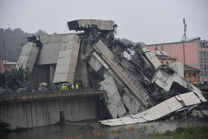 Tragedia del ponte Morandi: il crollo avvenne per la corrosione del tirante Sud e per la mancata manutenzione