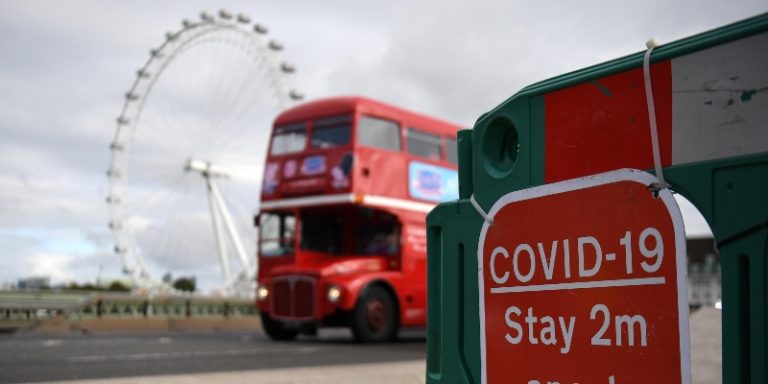 Coronavirus, a Londra è scattato un livello più alto di restrizioni anti Covid