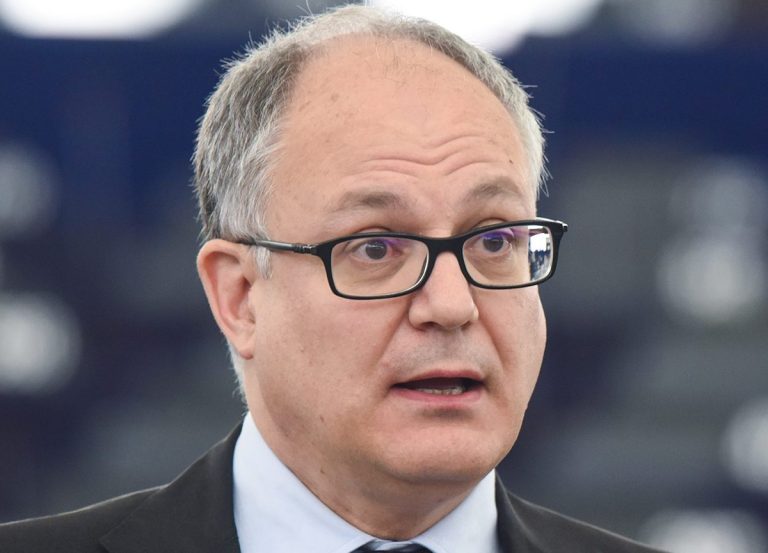 Recovery Fund, parla il ministro Gualtieri: “La task force andava costituita, quello che è tramontato è la sua costituzione con un emendamento alla Legge di Bilancio”