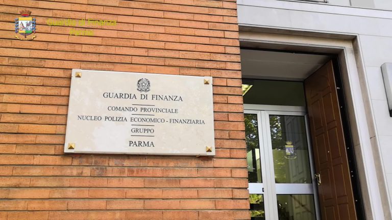 Parma, arrestato il legale di un’associazione del settore dell’accoglienza per peculato e malversazione ai danni dello Stato