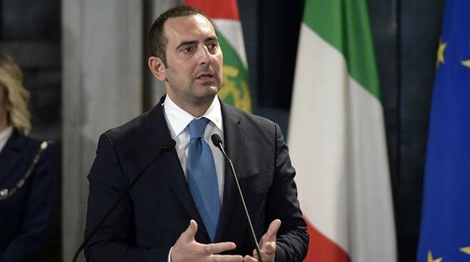 Coronavirus, l’appello del ministro Spadafora: “Penso sia possibile, seppur con alcune limitazioni, riaprire palestre, piscine e centri di danza entro la fine di gennaio”