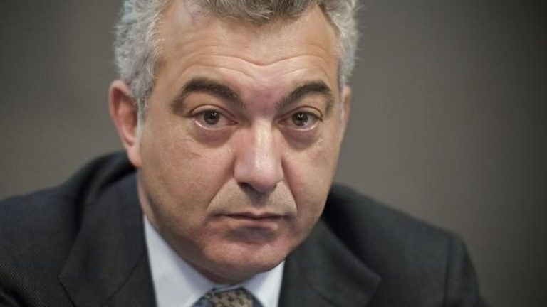 Coronavirus, per il commissario Arcuri alla fine della prossima estate in Italia si arriverà all’immunità di gregge con il vaccino