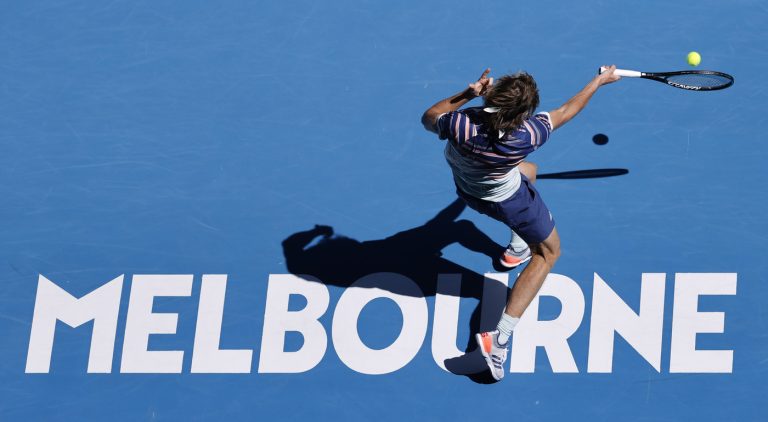 Tennis, gli open in Australia si svolgeranno dall’8 al 21 febbraio