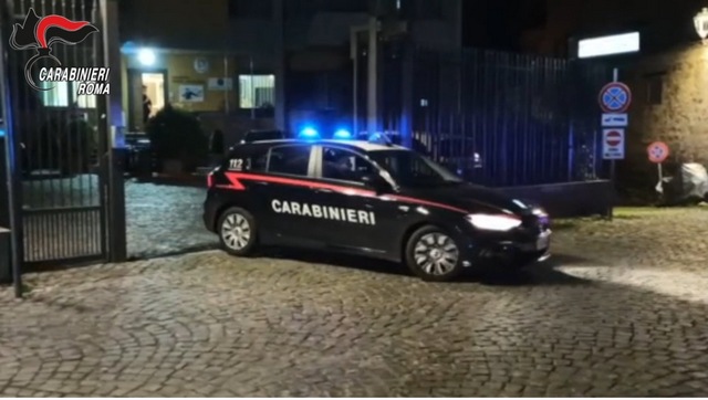 Usura durante il lockdown: i carabinieri arrestano sette persone
