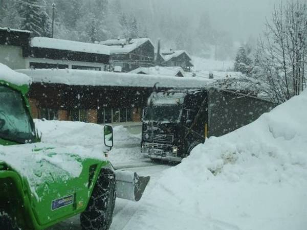 Cortina d’Ampezzo (Belluno), la località sciistica ricoperta da 60 centimetri di neve