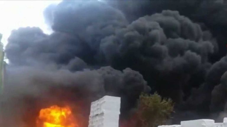 Casalbordino (Chieti),  forte esplosione si è verificata all’interno di una fabbrica di fuochi d’artificio: ci sono almeno tre morti