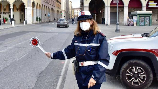 Da oggi sino al 3 gennaio l’Italia torna zona rossa