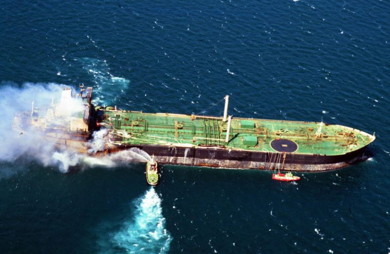 M.O: attaccata una petroliera saudita nei pressi di Gedda