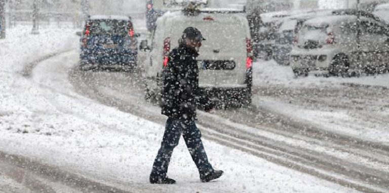 Con Il Natale è arrivato il freddo e la neve