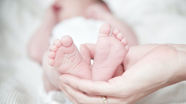 Usa, una bimba è nata da un embrione congelato 28 anni fa