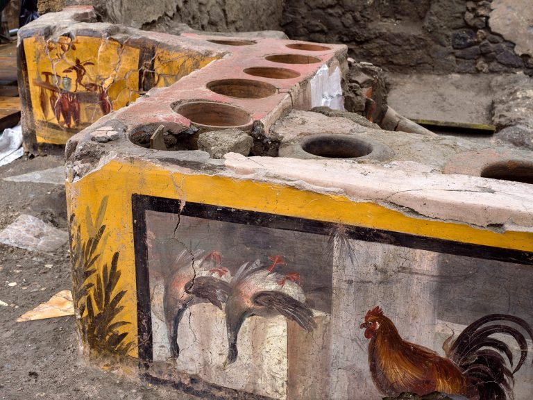Pompei, nel Termopolio “scoperta” l’eredità dell’attuale dieta mediterranea