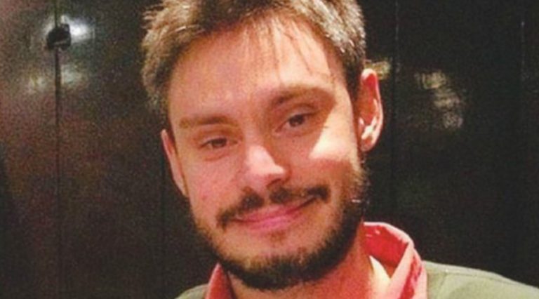 Vicenda Regeni, l’Egitto ‘sfida’ l’Italia: “Non esiste una base per fare il processo sull’omicidio, il rapimento e l’omicidio del ricercatore friulano”