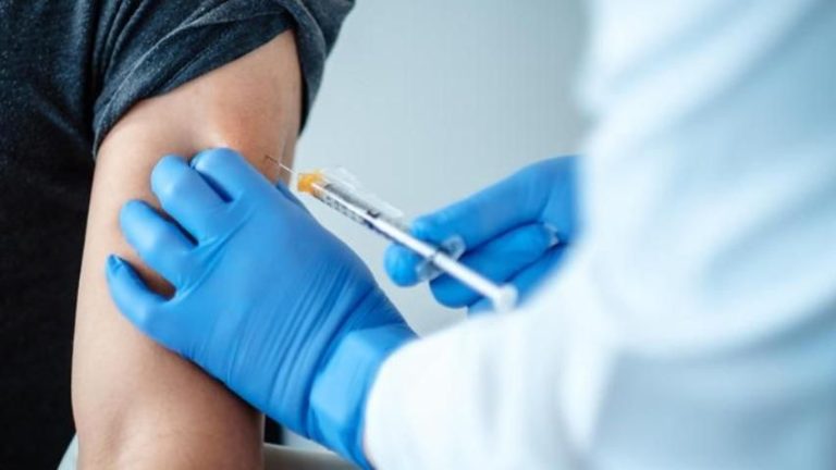 Coronavirus, al via da questa mattina le vaccinazioni anti Covid in Gran Bretagna