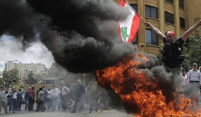 Libano, caos e proteste nel nord del Paese contro le imposizioni anti Covid