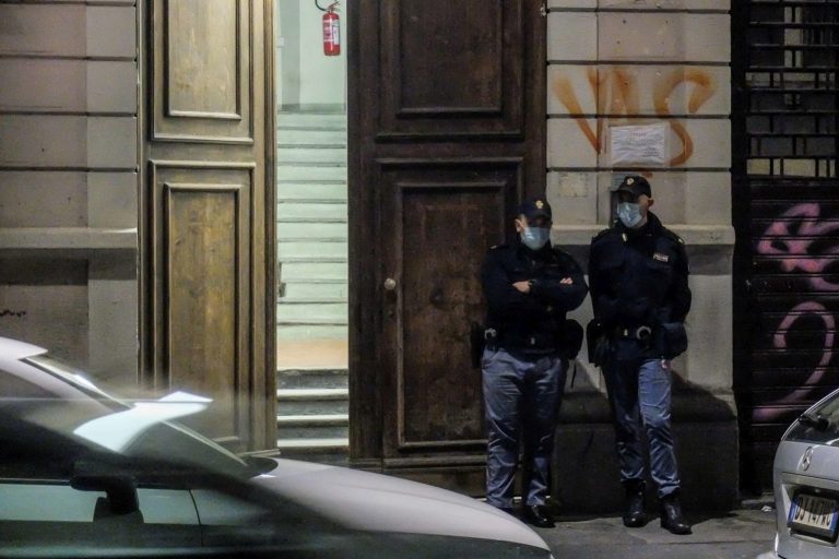Milano, marocchina stuprata: arrestati due connazionali di 24 e 25 anni