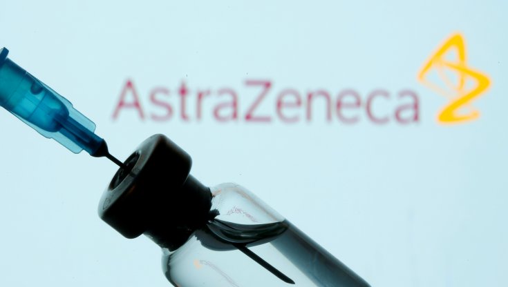 Coronavirus, AstraZeneca ha chiesto l’autorizzazione all’Ema per la diffusione del vaccino anti Covid