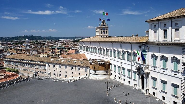 Quirinale, per la stampa estera la rielezione di Mattarella garantisce stabilità all’Italia