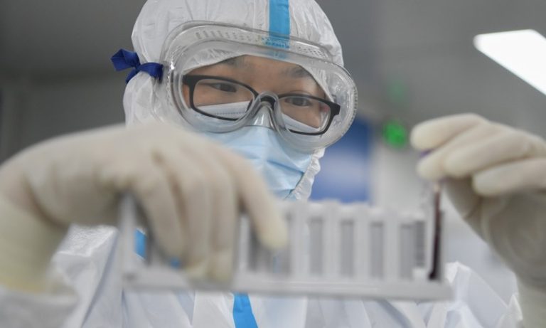 Coronavirus, un team di esperti degli Oms si recherà in Cina per accertare le origini del Covid