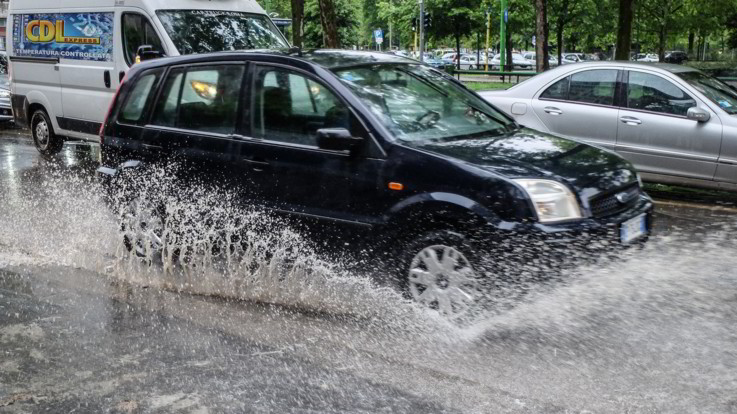 Maltempo a Roma: oltre cento interventi dei vigili urbani per le forti piogge
