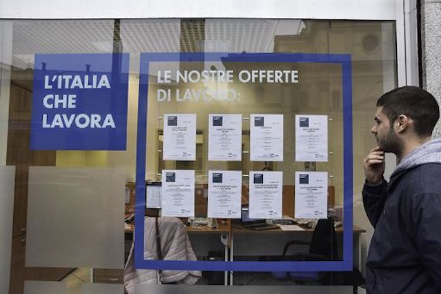 Istat: a novembre 2020 il tasso di disoccupazione è sceso all’8,9% (-0,6 punti rispetto al mese di ottobre)