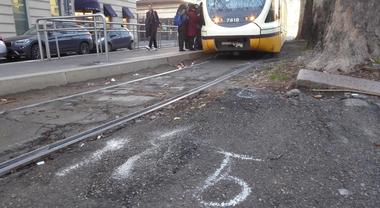 Milano, 20enne investita e uccisa da un tram: ci saranno nuove indagini