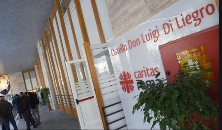 La Caritas e la Croce Rossa Italiana inaugurano la prima “struttura-ponte” di accoglienza per persone senza dimora della Capitale
