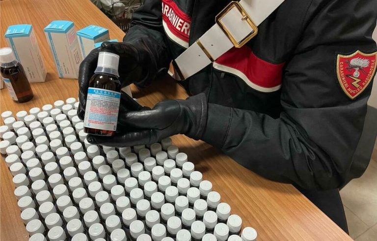 Trecase (Napoli), sequestrati 221 flaconi della “droga da stupro”: arrestato un 43enne