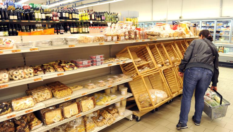 Istat: Nel 2020 i prezzi al consumo registrano una diminuzione pari a -0,2% (da +0,6% del 2019)