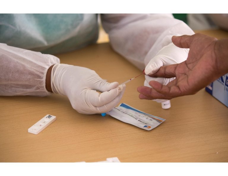 Coronavirus, l’allarme dell’Oms: La variante britannica del Covid è presente in 60 Paesi