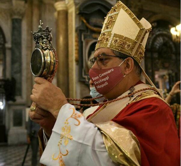 Napoli, il Cardinale Crescenzio Sepe ricoverato al Cotugno per il Covid
